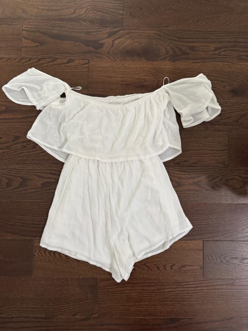 Off-Shoulder White Romper with Ruffle Overlay - Picture 3 of 3